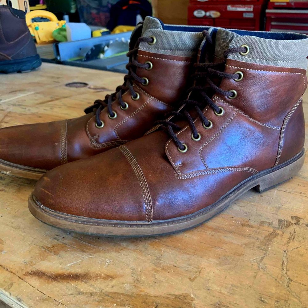Leather Boots with Rich Brown Color